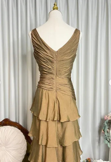 Elegant Tiered V Neck Sleeveless Ruched Chiffon Maxi Formal Dress