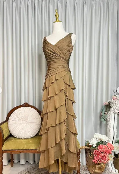 Elegant Tiered V Neck Sleeveless Ruched Chiffon Maxi Formal Dress