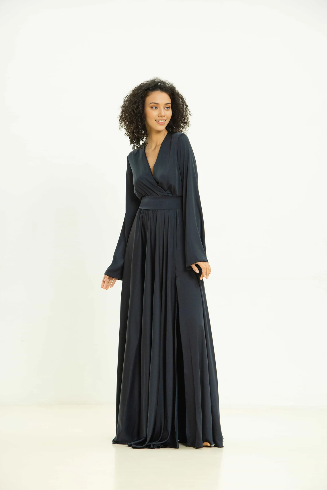 Elegant V Neck Slit A-line Simple Floor Length Long Sleeves Bridesmaid Prom Cocktail Dress