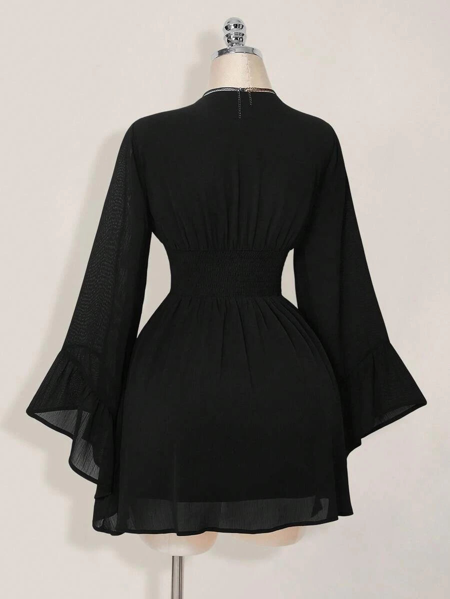 Elegant A-Line Deep V-Neck Long Bell Sleeve Black Mini Homecoming Dresses