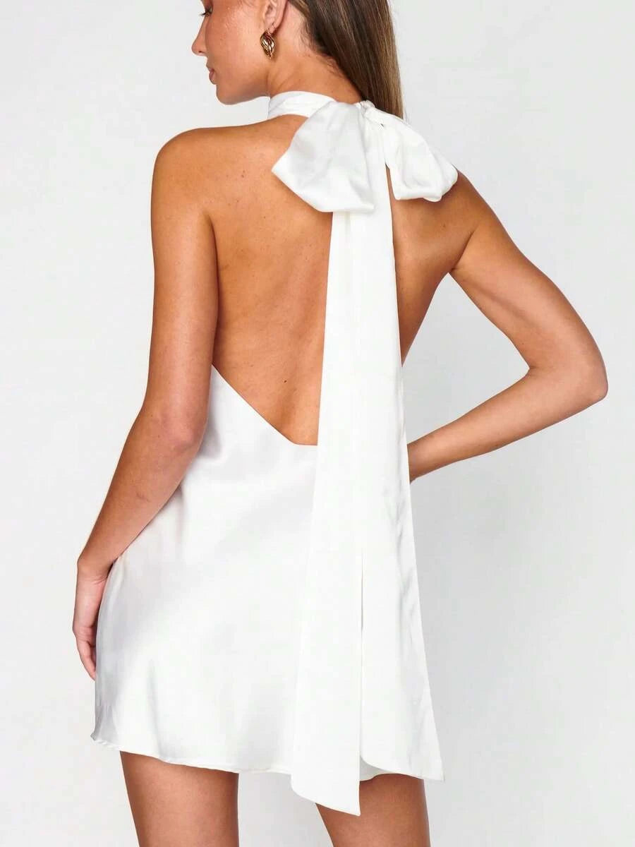 Elegant A-Line Halter Neck Open Back Bow Tie White Mini Homecoming Dresses