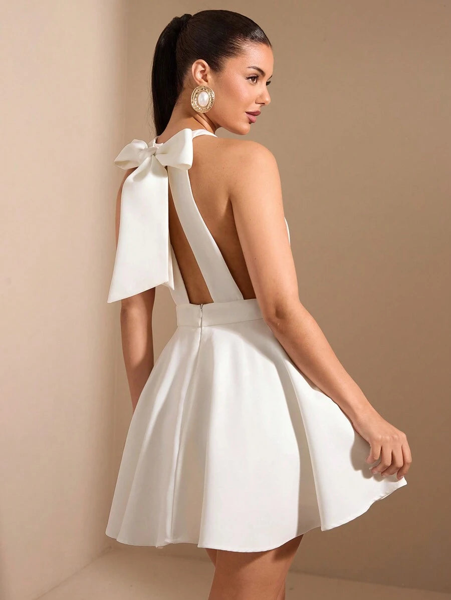 Elegant A-Line Halter Open Back White Short Homecoming Dress With Bow