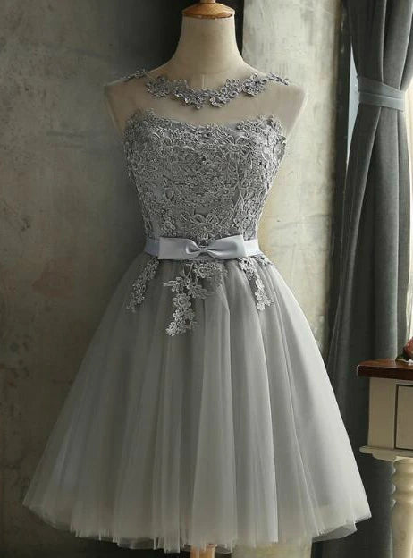 Elegant A-Line Illusion Neck Lace Tulle Grey Short Homecoming Dress With Appliques