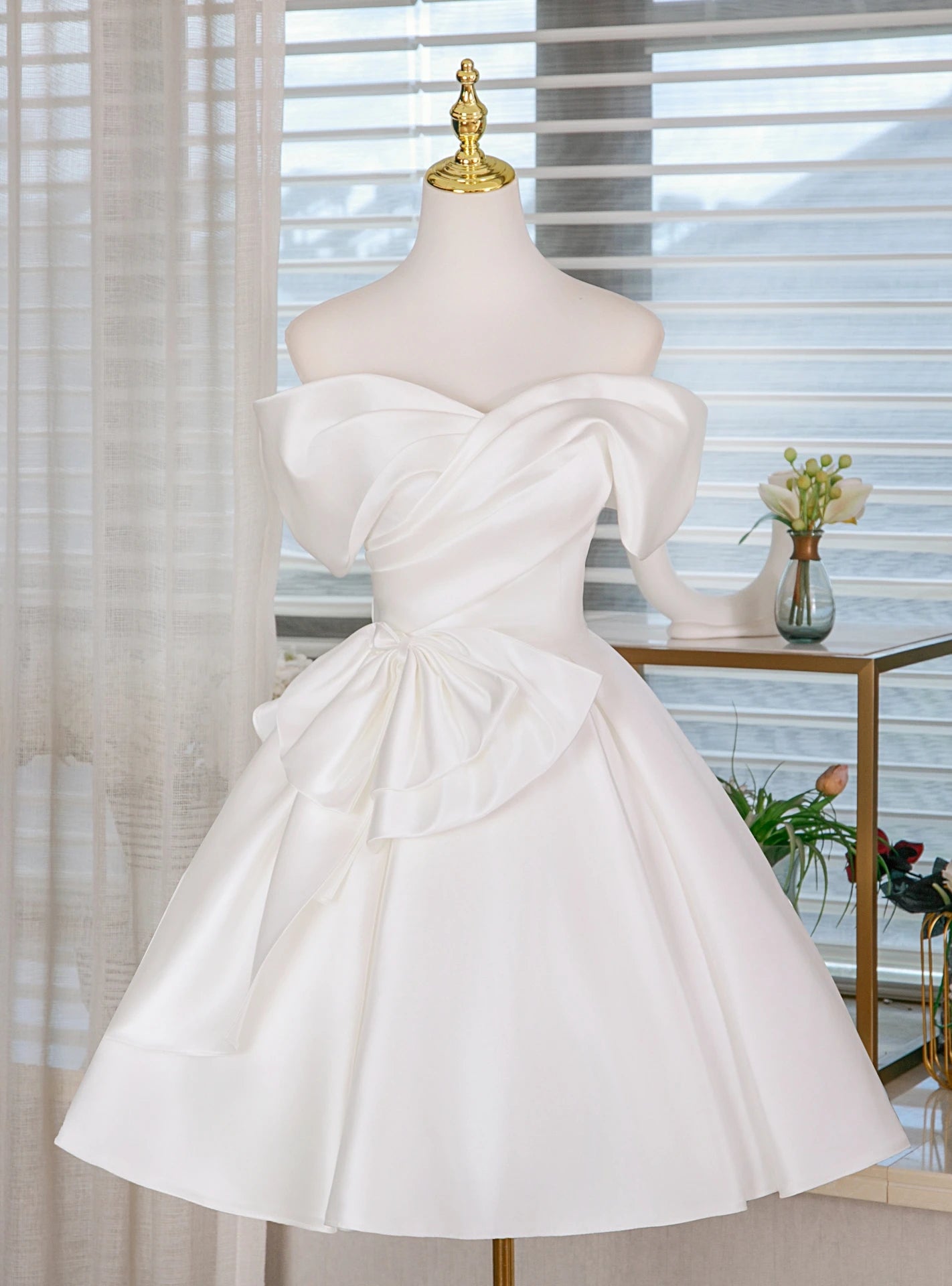 Elegant A-Line Off-Shoulder Draped Bow Satin White Short Homecoming Dress