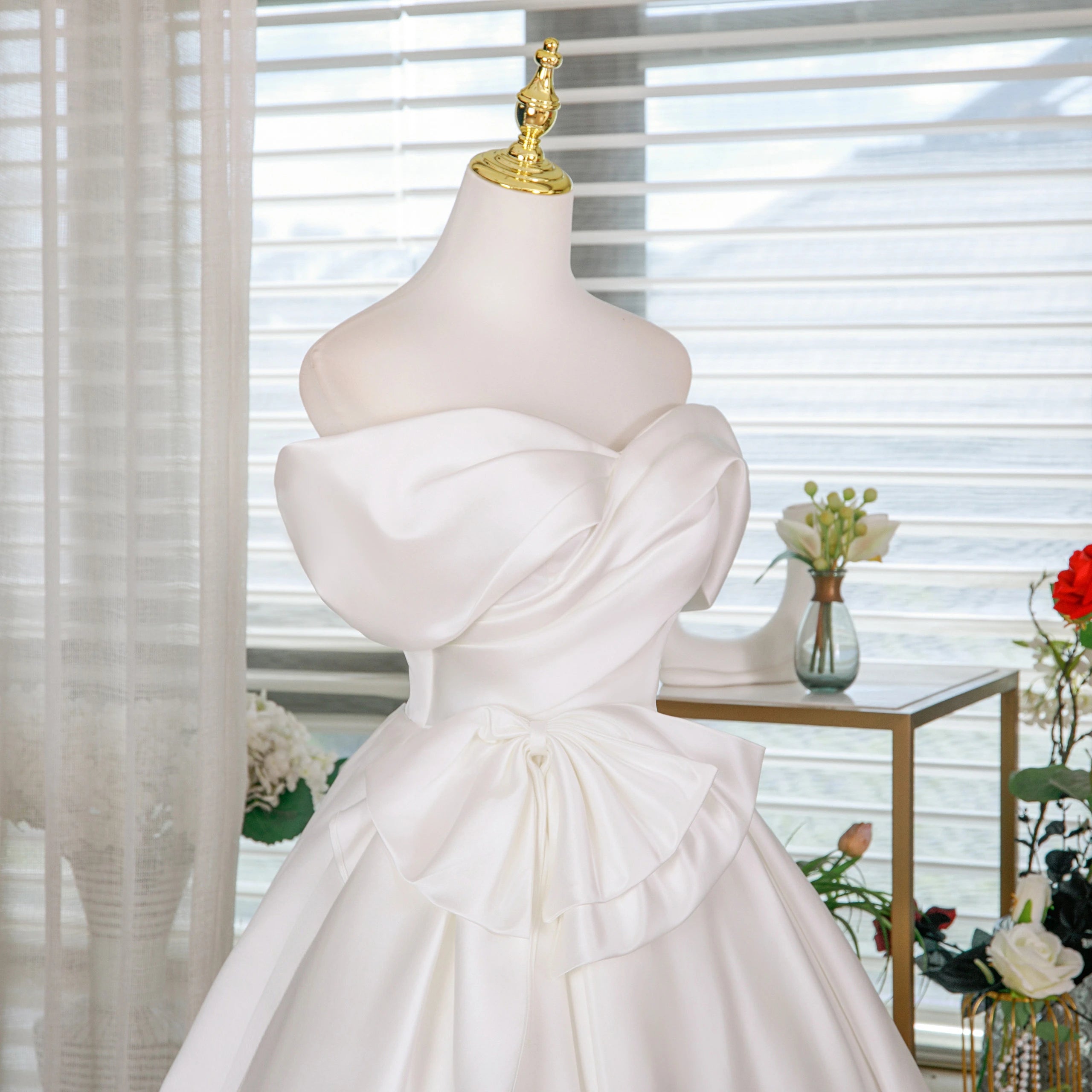 Elegant A-Line Off-Shoulder Draped Bow Satin White Short Homecoming Dress