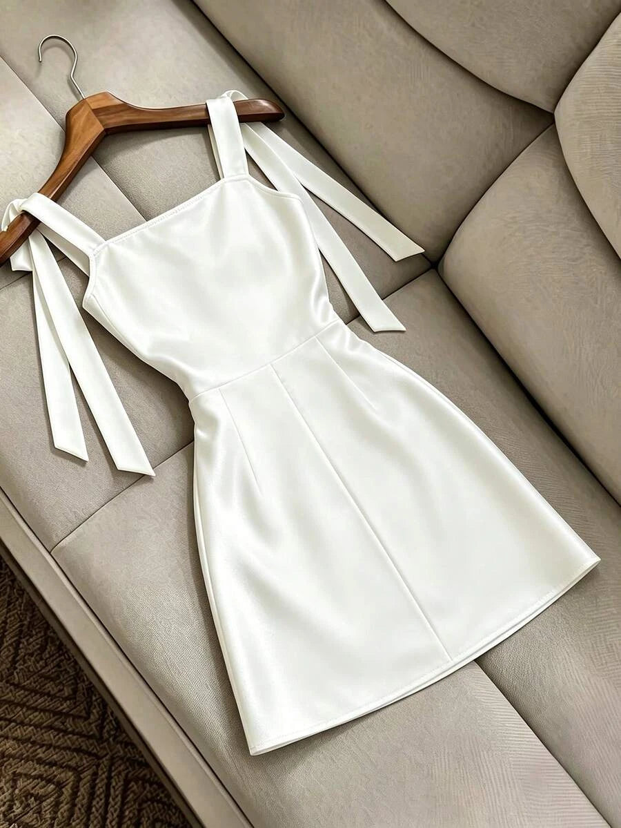 Elegant A-Line Square Neck Tie-Shoulder Bow-Accent Ivory Mini Homecoming Dress