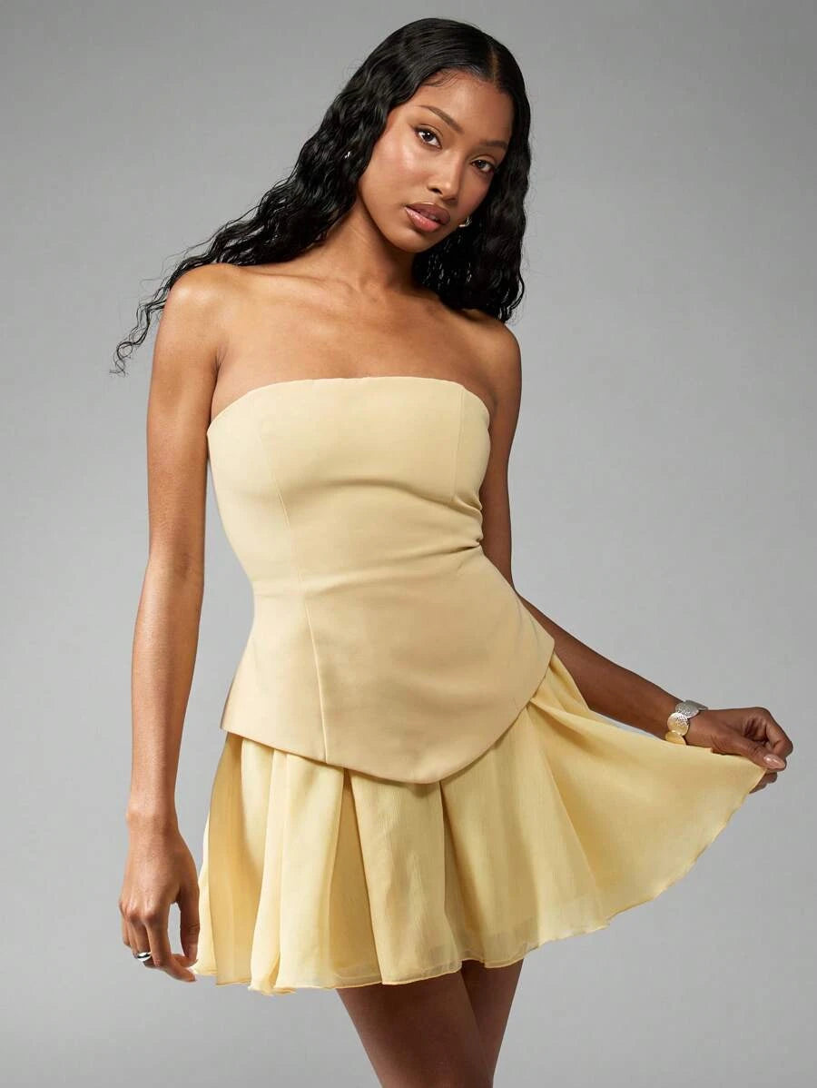 Elegant A-Line Strapless Layers Pleated Chiffon Light Yellow Mini Homecoming Dress