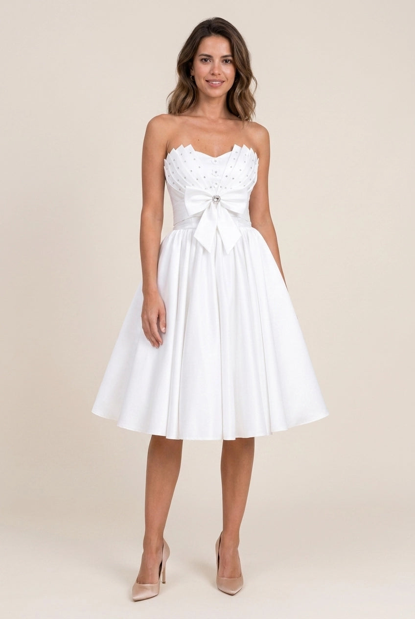 Elegant A-Line Sweetheart Pleated Bow Satin Cream Knee-Length Homecoming Dress