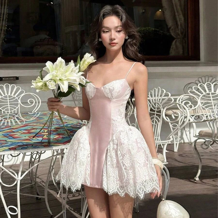 Elegant A-Line Sweetheart Spaghetti Straps Lace Satin Blush Pink Mini Homecoming Dress
