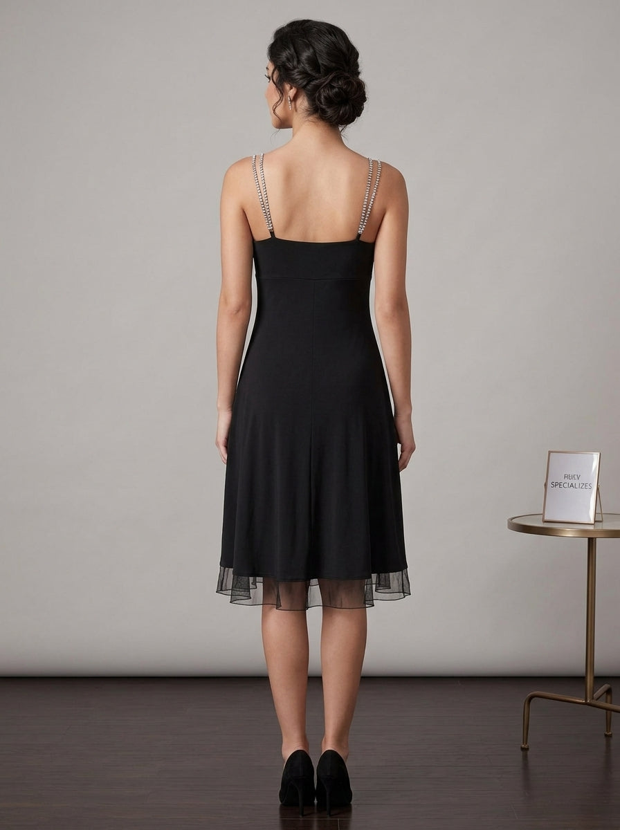 Elegant A-Line V-Neck Rhinestone Chain Straps Ruched Black Knee-Length Homecoming Dress