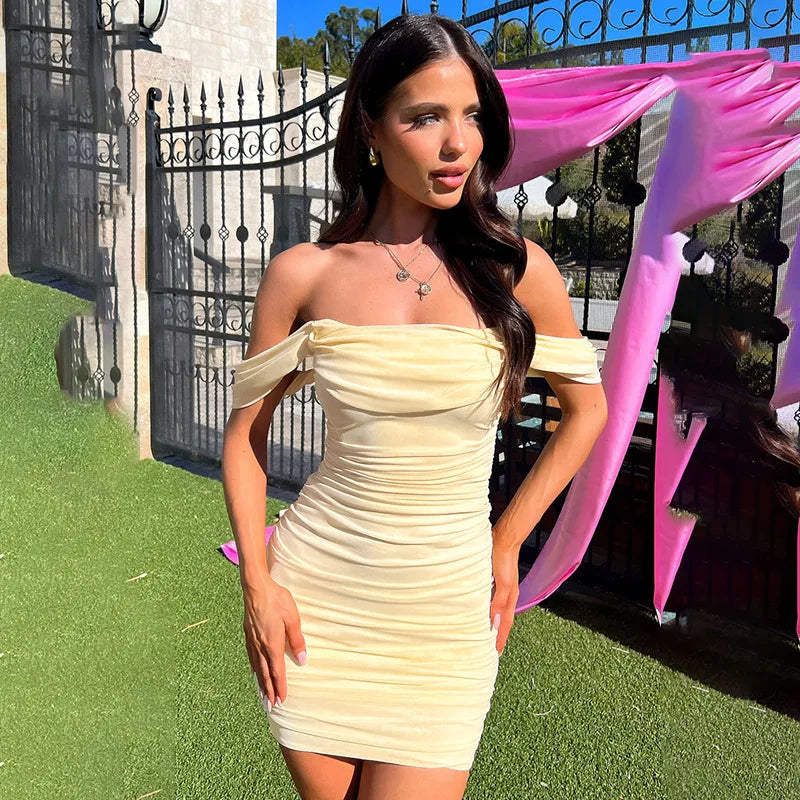 Elegant Bodycon Off-Shoulder Ruched Fitted Light Yellow Mini Homecoming Dresses