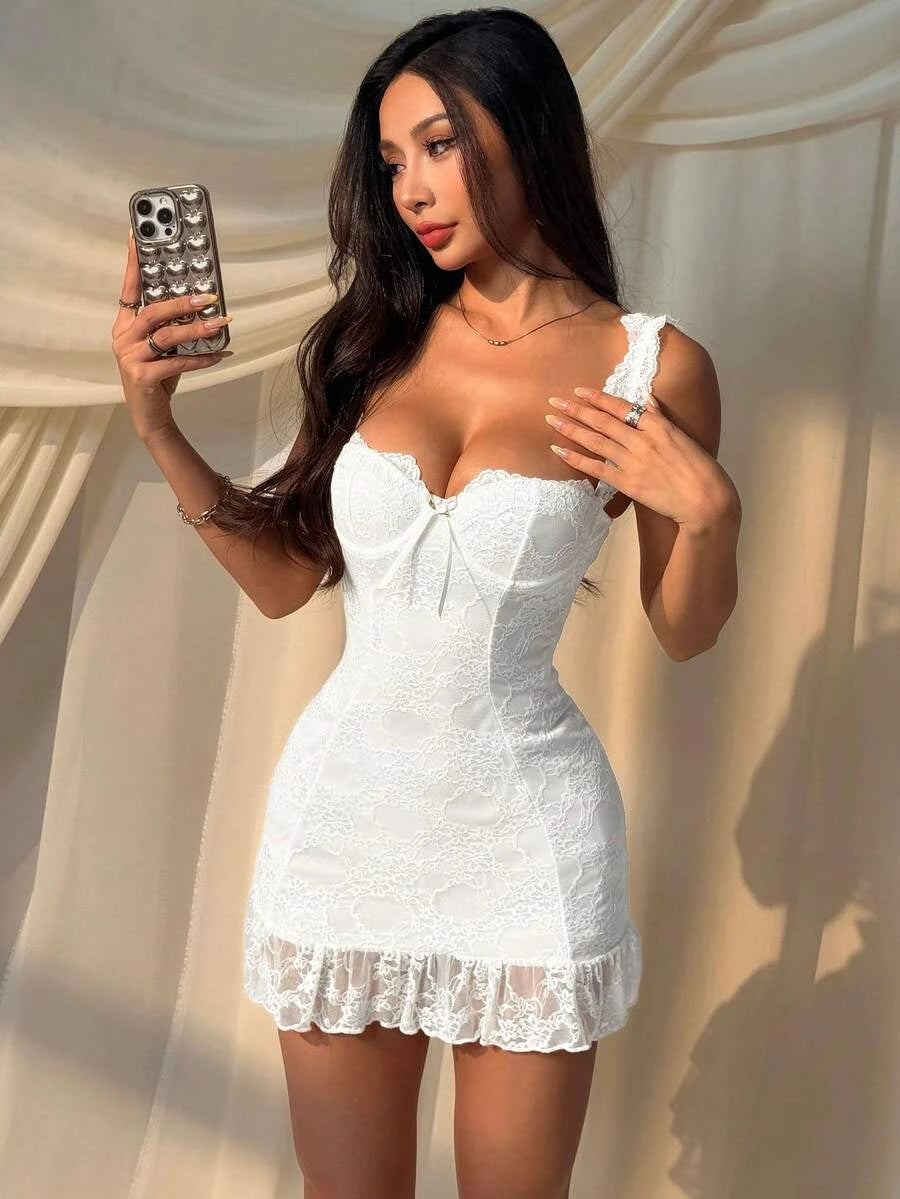 Elegant Bodycon Sweetheart Ruffle Hem Lace White Mini Homecoming Dress