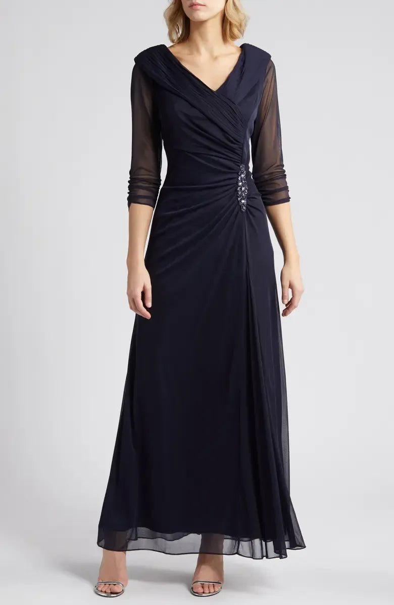 Elegant Mermaid V Neck 1/2 Sleeve Chiffon Floor-Length Mother of the Bride Dress