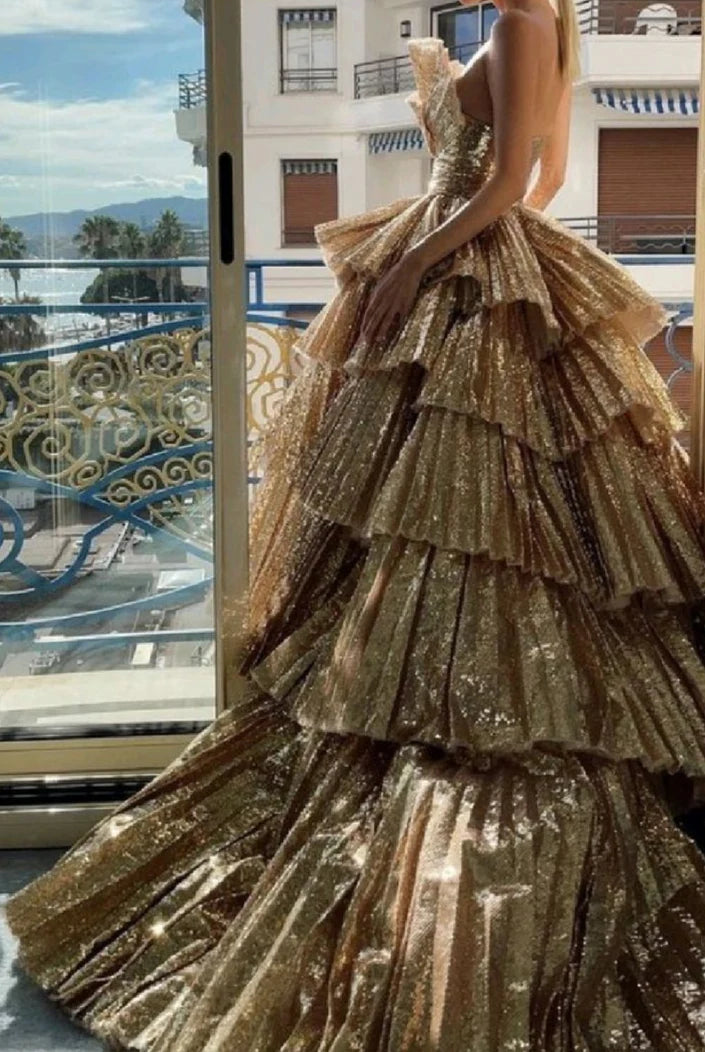 Weitese Formal Women's Dresses Stylish Golden Tiered Ball Gown Long Evening Party Dress Prom Dresses Stores
