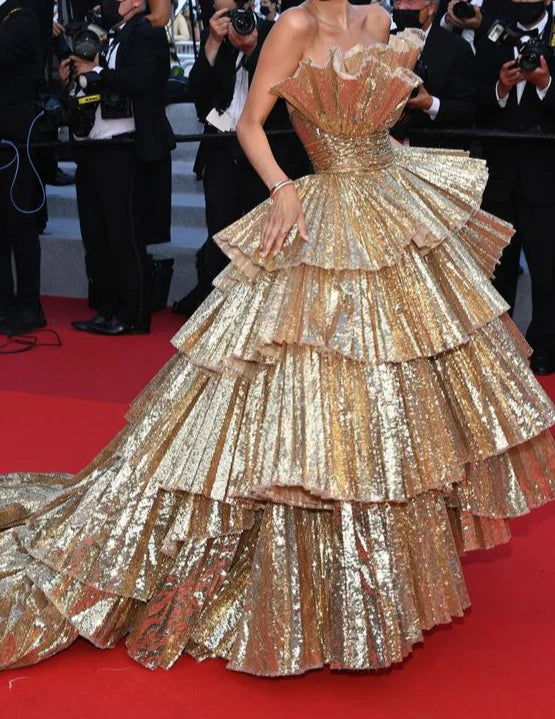 Weitese Formal Women's Dresses Stylish Golden Tiered Ball Gown Long Evening Party Dress Prom Dresses Stores