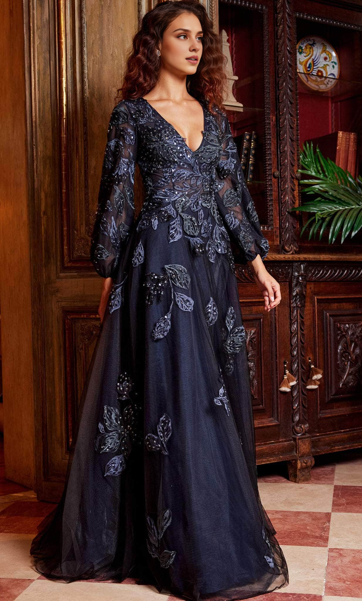 Weitese Stores With Prom Dresses Elegant Embroidered Deep V-Neck Evening Gown Prom Dress Long Sleeves Dress Formal Women's Dresses