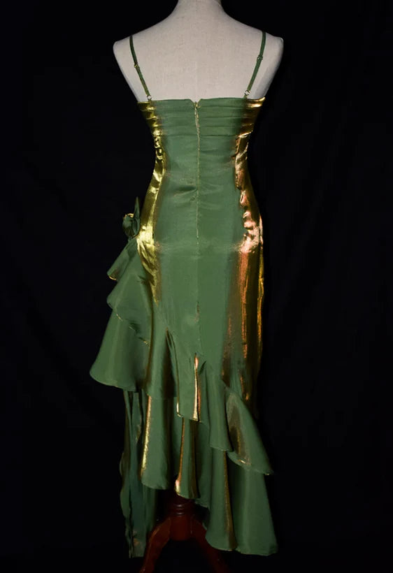 Vestido de fiesta de sirena con tirantes altos y bajos de satén