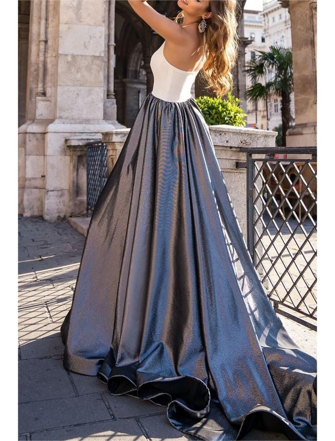 Weitese A-Line Evening Gown Color Block Dress Wedding Prom Floor Length Sleeveless Stand Collar Stretch Chiffon with Glitter