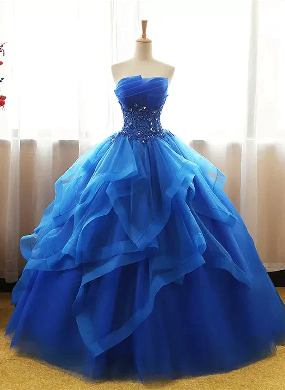 Precioso vestido de fiesta de tul azul real