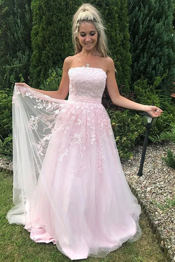 Fairytale A-Line Strapless Sleeveless Lace Appliqué Tulle Maxi Prom Dress