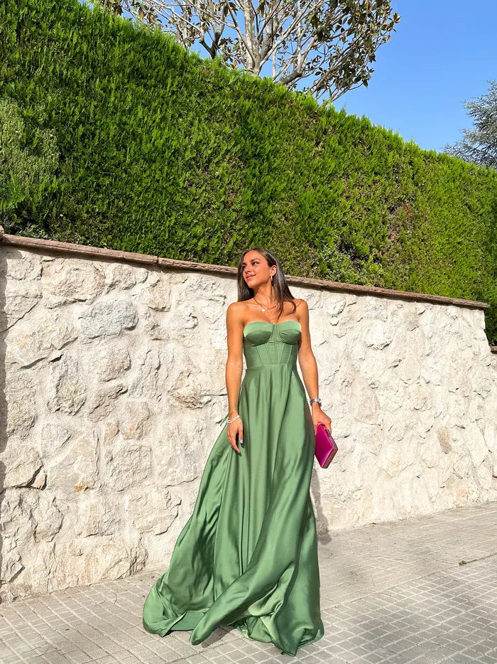 Pretty A-Line Sweetheart Neck Sleeveless Lace Up Floor-Length Prom Dress