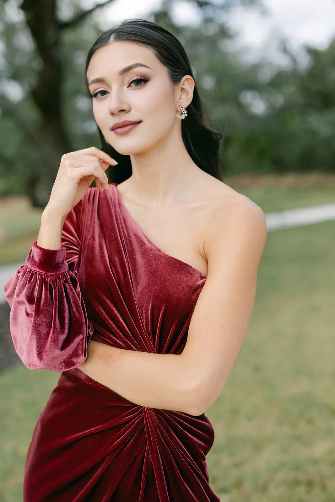 Simple Fitted Asymmetrical Neck Sleeveless Velvet Floor-Length Prom Dress