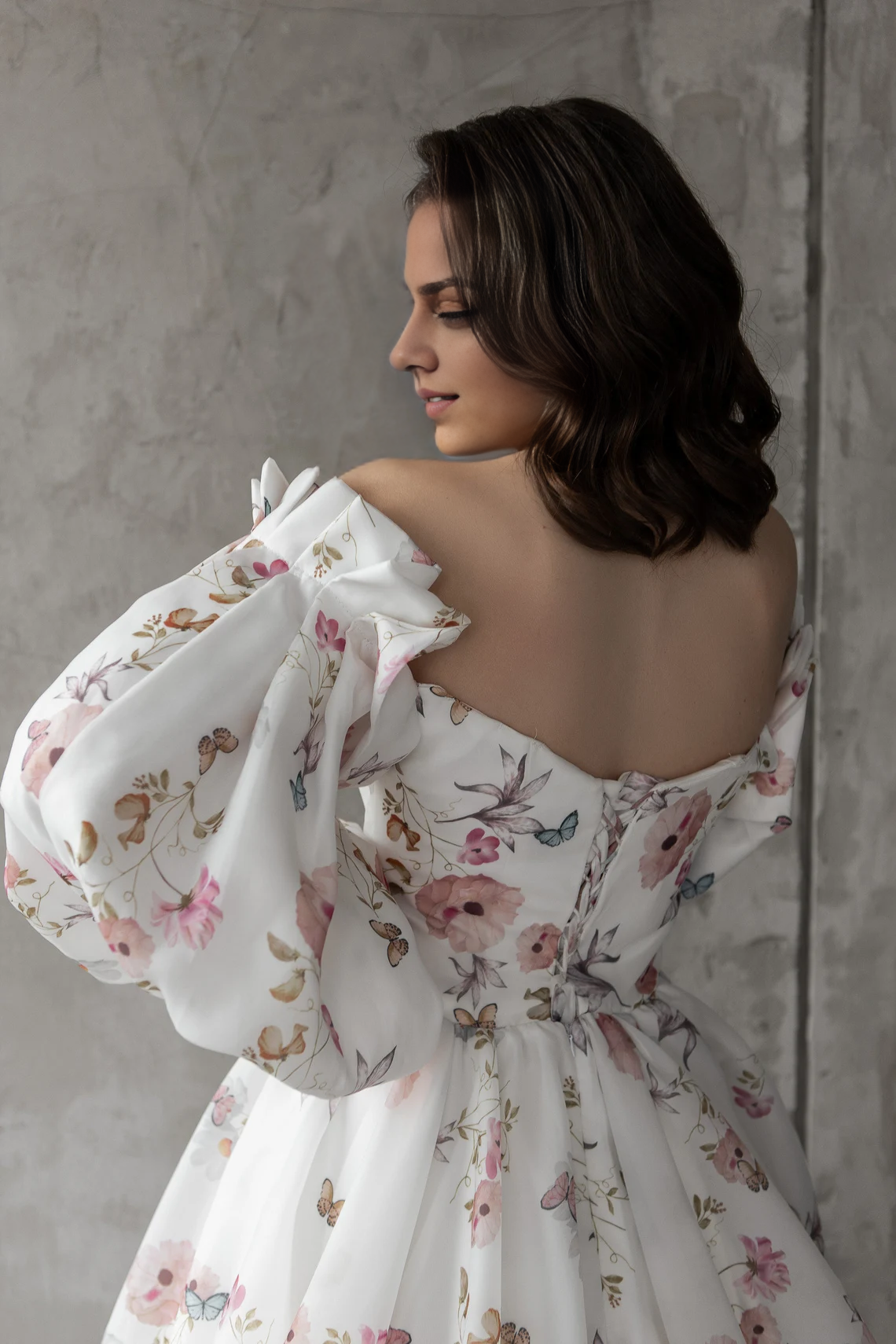 Floral Wedding Dress Princess' Dress Bride Dress Wedding Dress Long Train Off-the-shoulder Long Sleeves