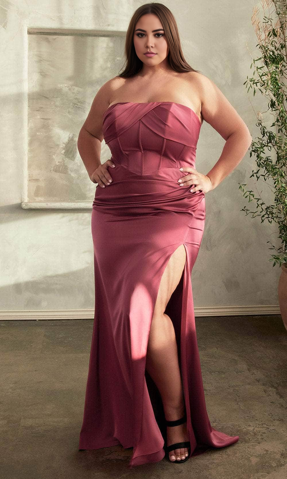 Prom Dresses Shops Prom Gown with Pleated Bodice Semi-Sweetheart Neckline Formal Dress Floor Length Prom Clothing Formal Women's Dresses Plus Size Formal Dresses