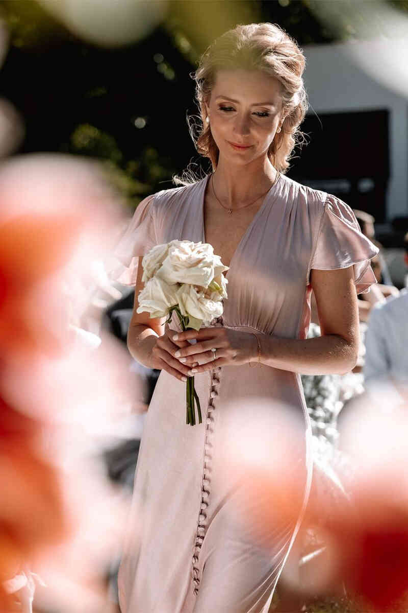 Formal Wear Dresses/Elegant V-Neck Champagne Long Bridesmaid Dress with Sleeves