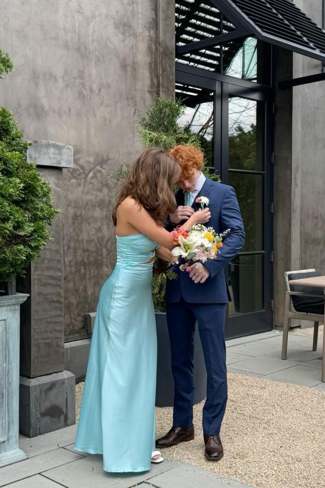 Robe de soirée longue en satin jaune, nouée sur le devant, ajustée 