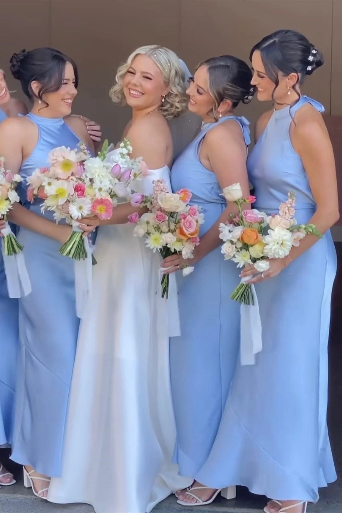 Formal Wear Dresses/Sky Blue Halter Satin Long Bridesmaid Dress