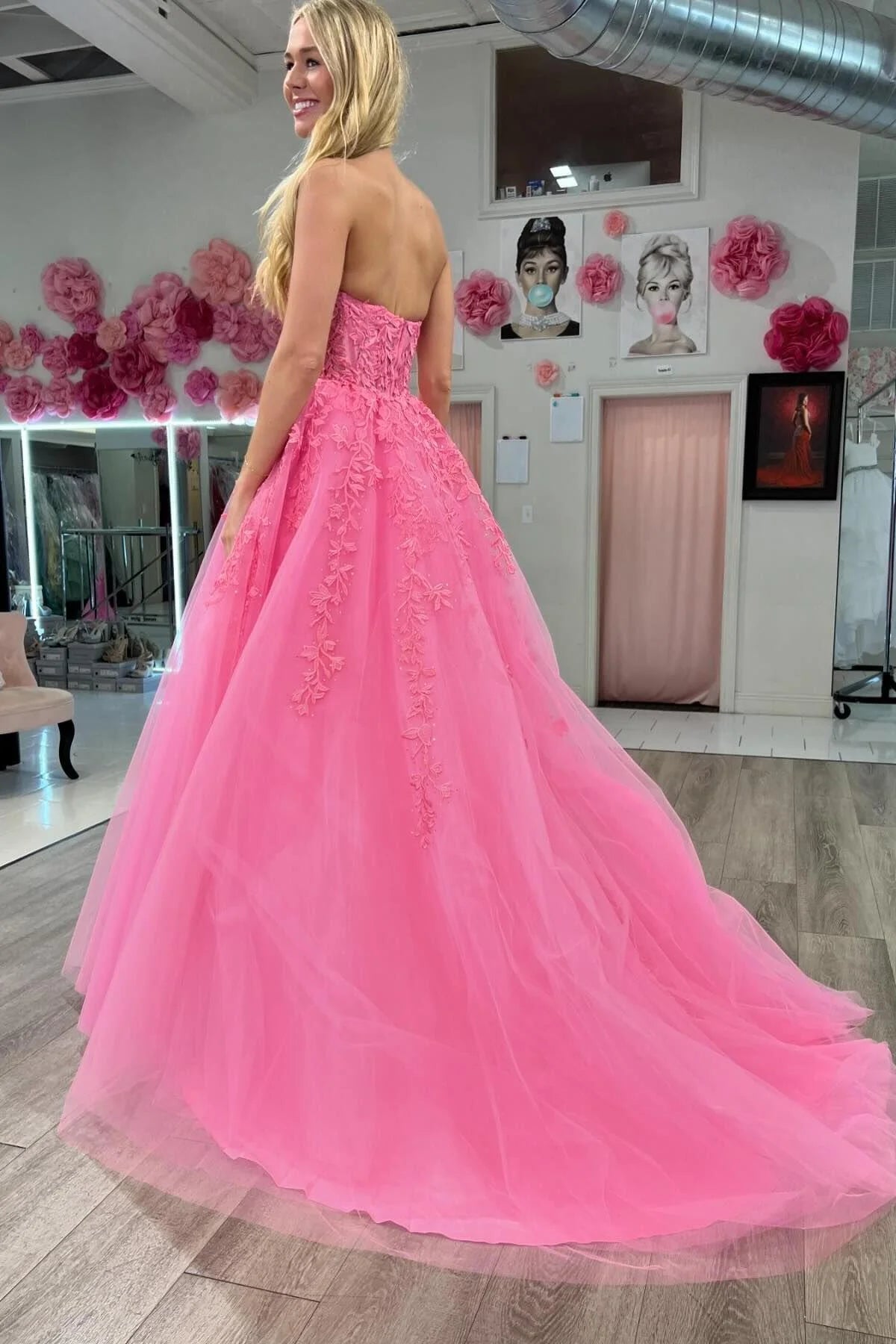 Formal Wear Dresses Strapless Sleeveless Light Blue Lace Appliques Long Formal Dress Prom Dress Stores With Prom Dresses