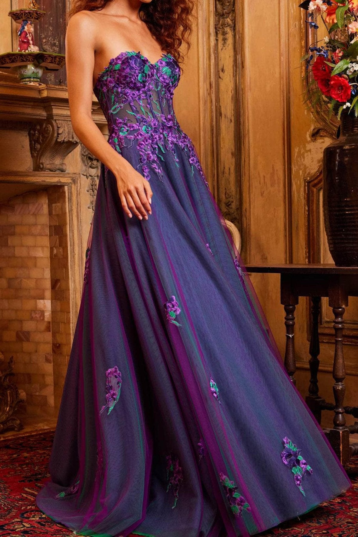 Formal Women's Dresses A-line/Princess Strapless Floral Lace Prom Gown Floor Length Prom Dress Prom Dress Shops