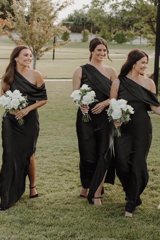 Formal Women's Dresses/Asymmetrical Ruffle Slit Black Bridesmaid Dresses with One Shoulder