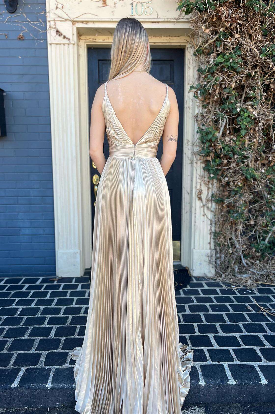 Formal Women's Dresses Goddess Sleeveless Backless Pleated Silver Metallic A-line Long Formal Dress Prom Dress Prom Dress In Store