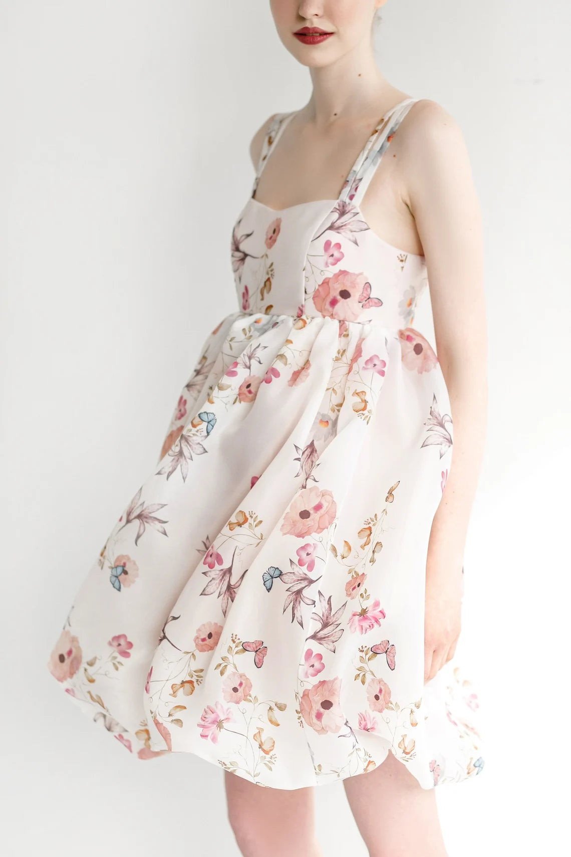 Vestido de fiesta de graduación con hombros descubiertos, corte A, largo hasta la rodilla, corto, con cordones y corte en A 