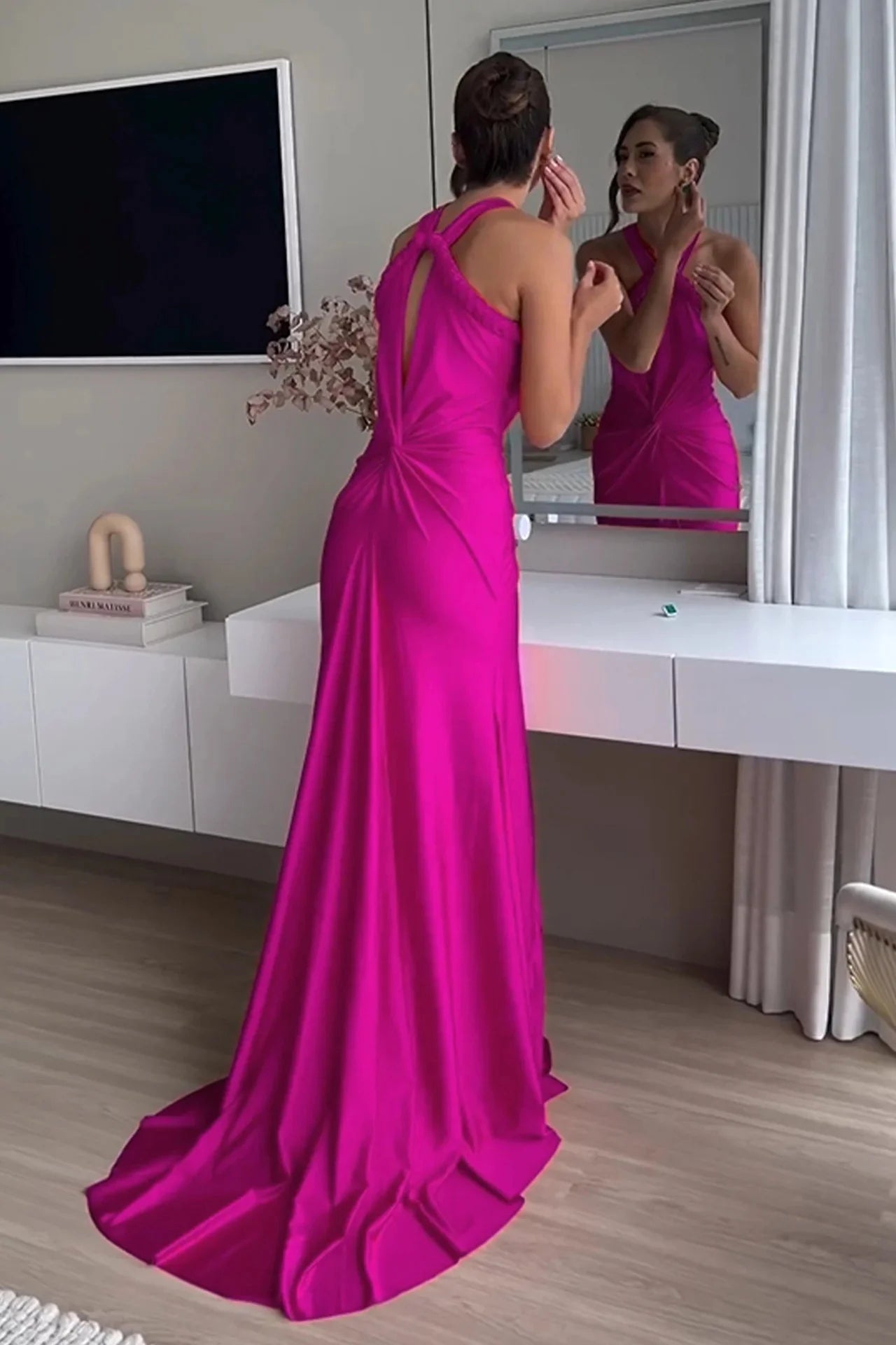 Glam Mermaid Halter Twist Prom Dress Satin Fuchsia Long Party Dress In Store