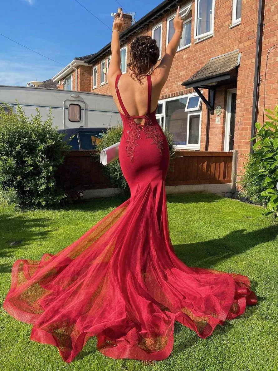 Glamorous Mermaid V-Neck Sleeveless Lace Beaded Tulle Maxi Prom Dress