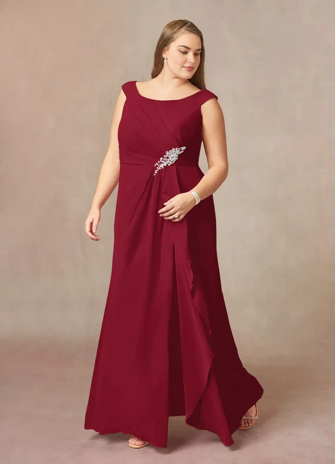 Glamorous A-Line Scoop Neck Sleeveless Back Zip Floor-Length Plus Size Mother of the Bride Dress