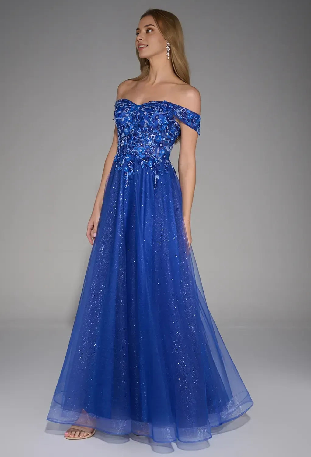 Glamorous A-line Sweetheart Neck Sleeveless Pleated Tulle Floor Length Prom Dress