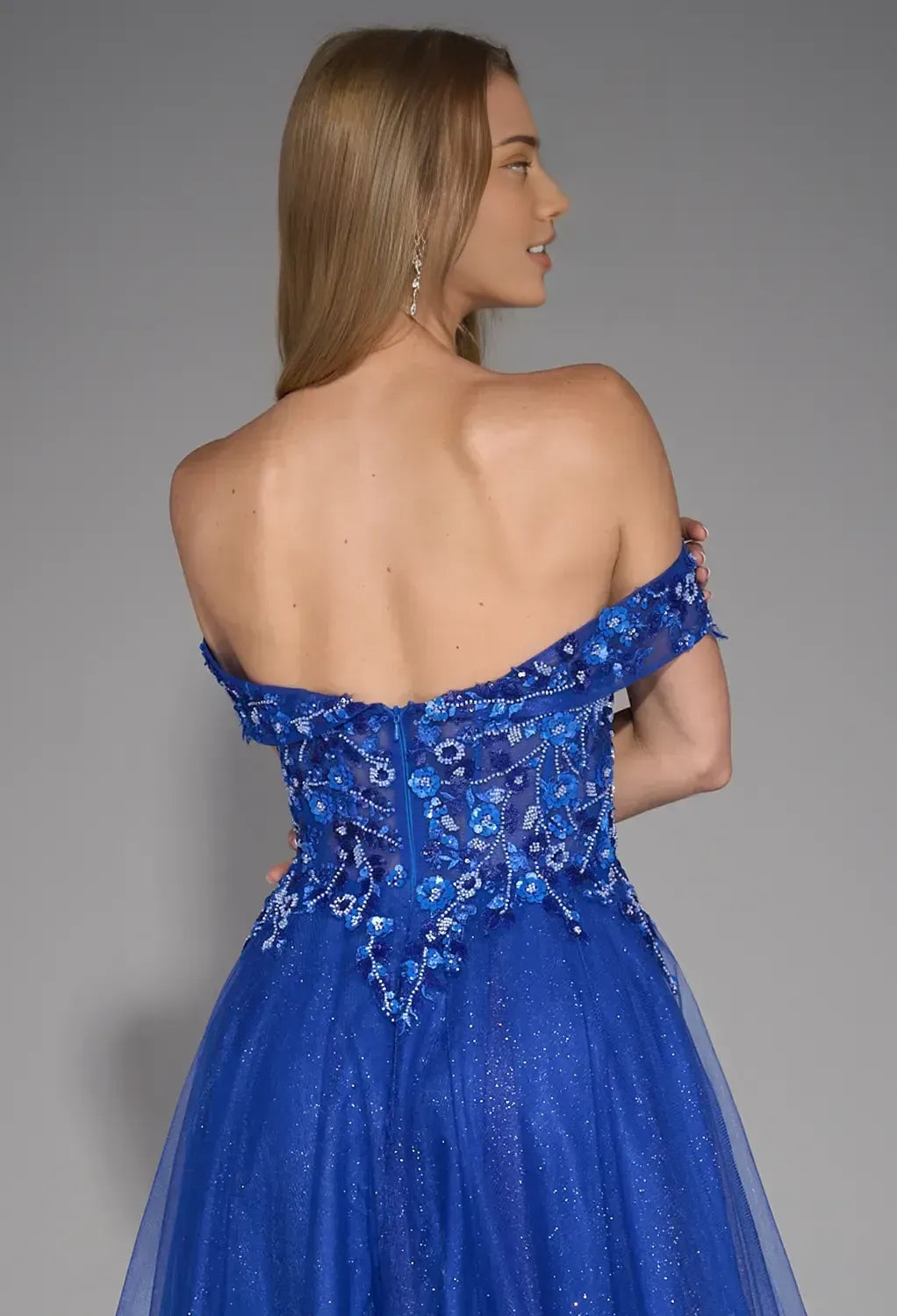 Glamorous A-line Sweetheart Neck Sleeveless Pleated Tulle Floor Length Prom Dress