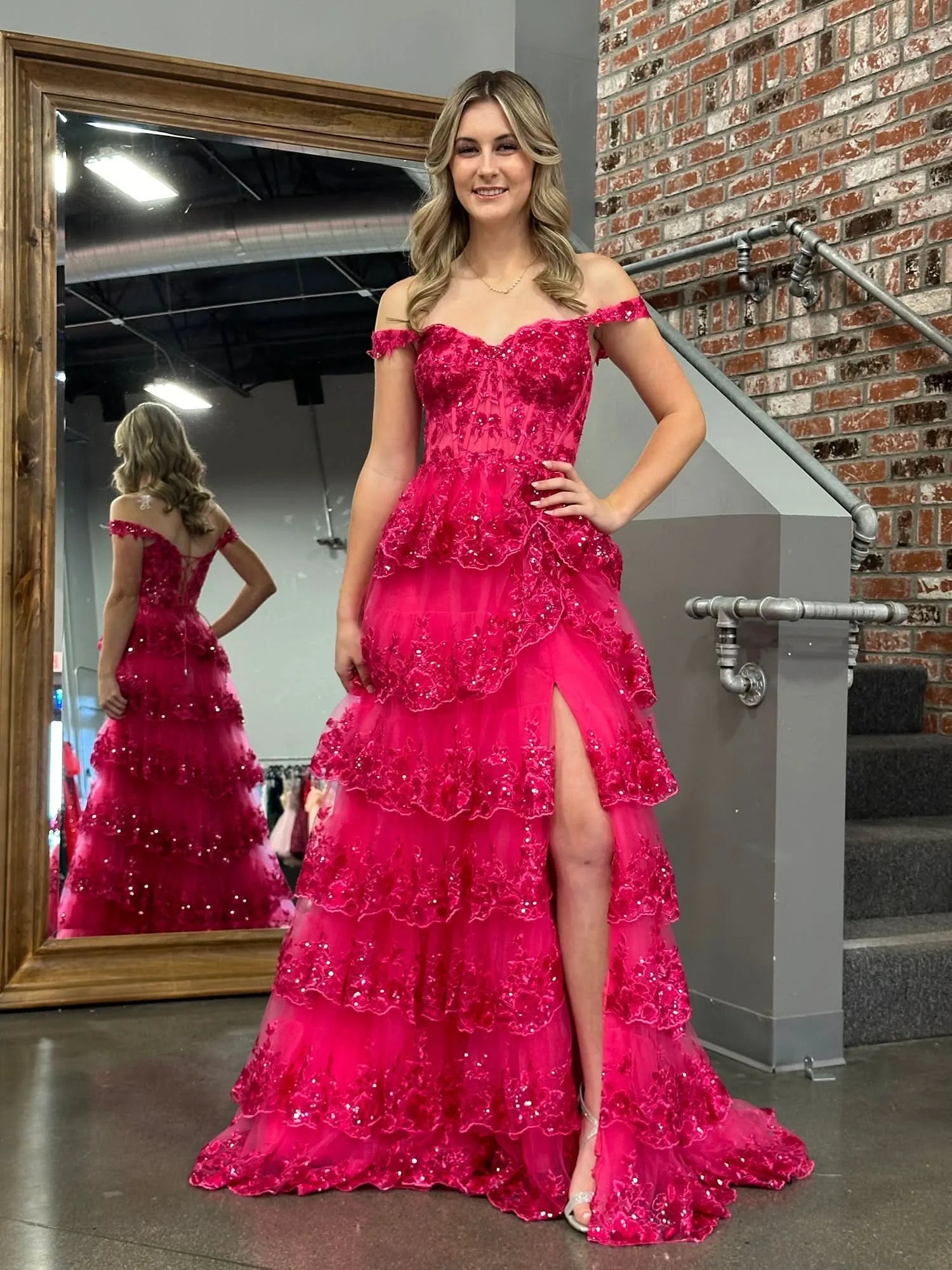 Glamorous Corset Sleeveless A-Line Tulle Tiered Long Prom Dress