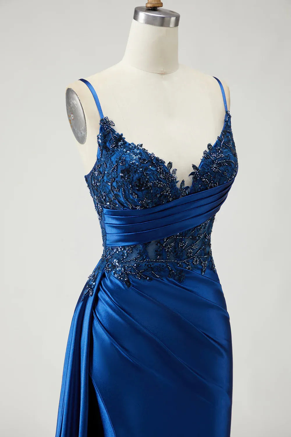 Glamorous Mermaid Corset Sleeveless Satin Appliqued Floor-Length Prom Dress
