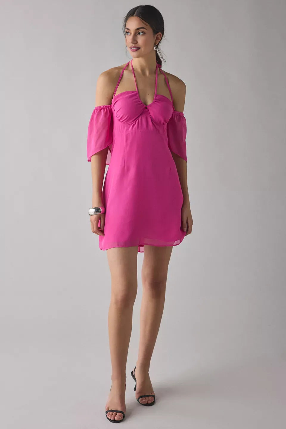 Glamorous Sheath/Column Off-The-Shoulder Flutter Sleeve Chiffon Short-Mini Homecoming Dress