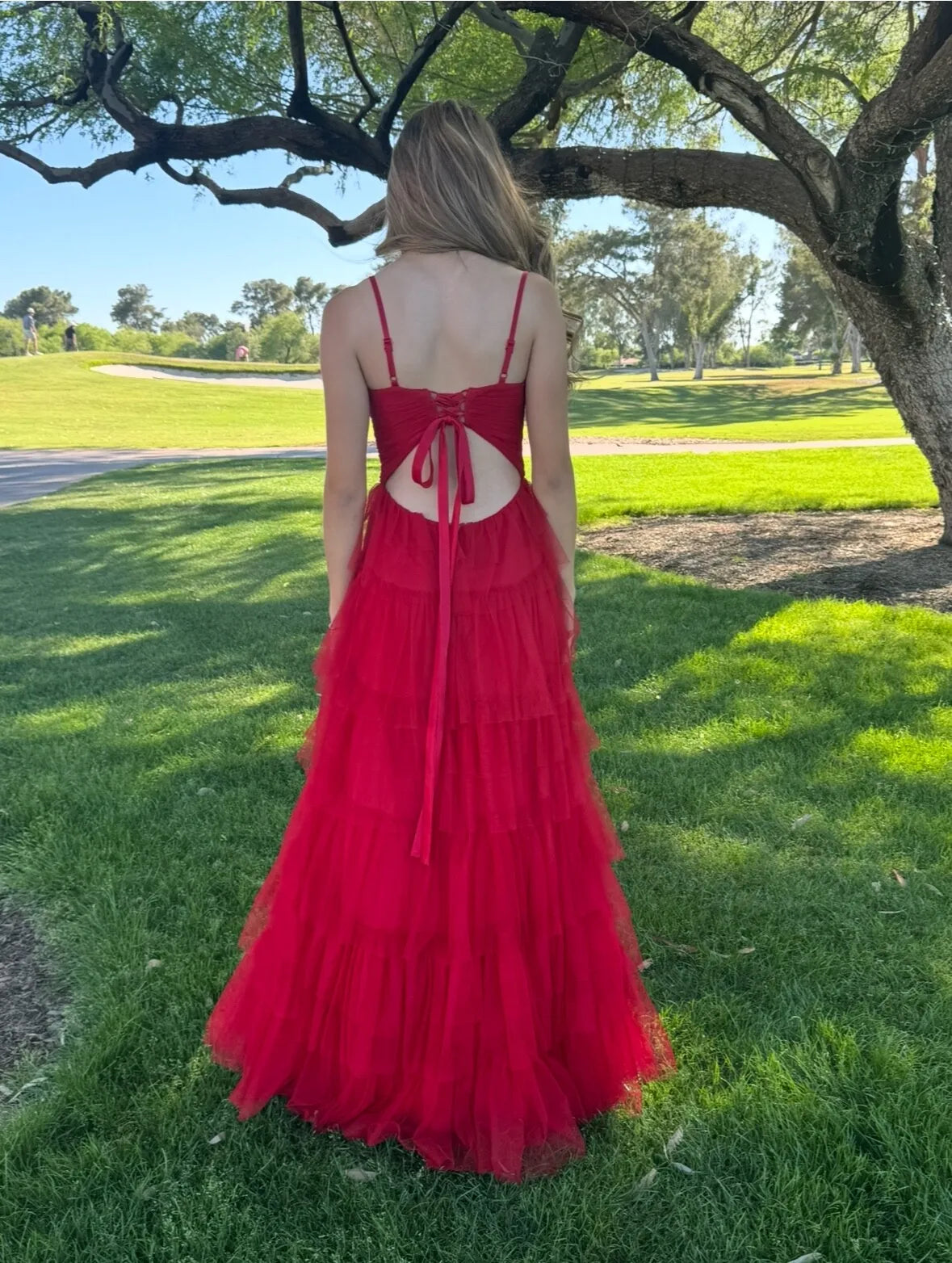 Glamorous Sweetheart Sleeveless A-line Layered Tulle Sweep Train Prom Dress