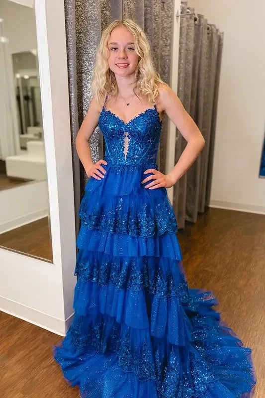 Glamorous Tiered Spaghetti Strap Sleeveless Tulle Prom Dress With Train