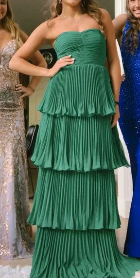 Glamorous Tiered Strapless Sleeveless Pleated Satin Prom Dress