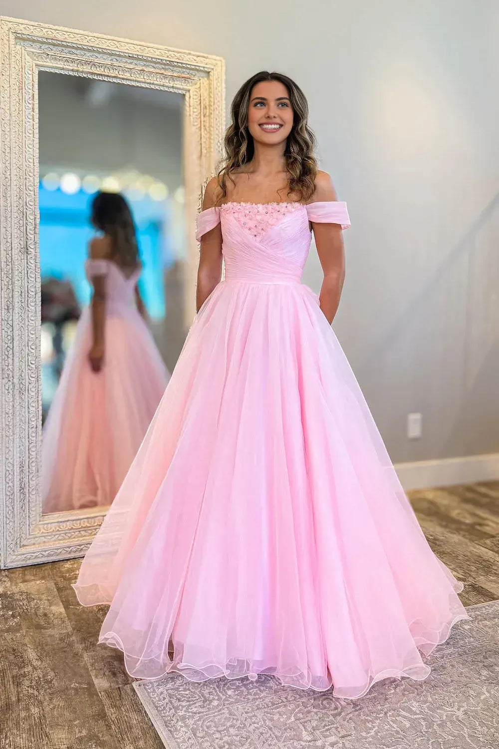 Gorgeous Ball Gown Off the Shoulder Sleeveless Tulle Beading Floor-Length Prom Dress