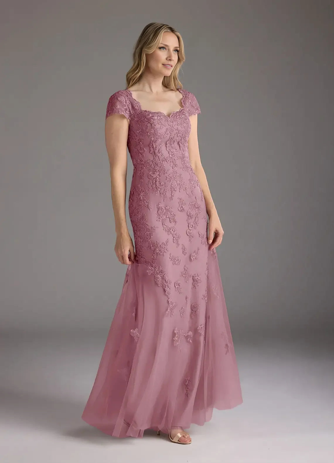 Gorgeous Mermaid V-Neck Cap Sleeves Back Zip Floor-Length Mother of the Bride Dress