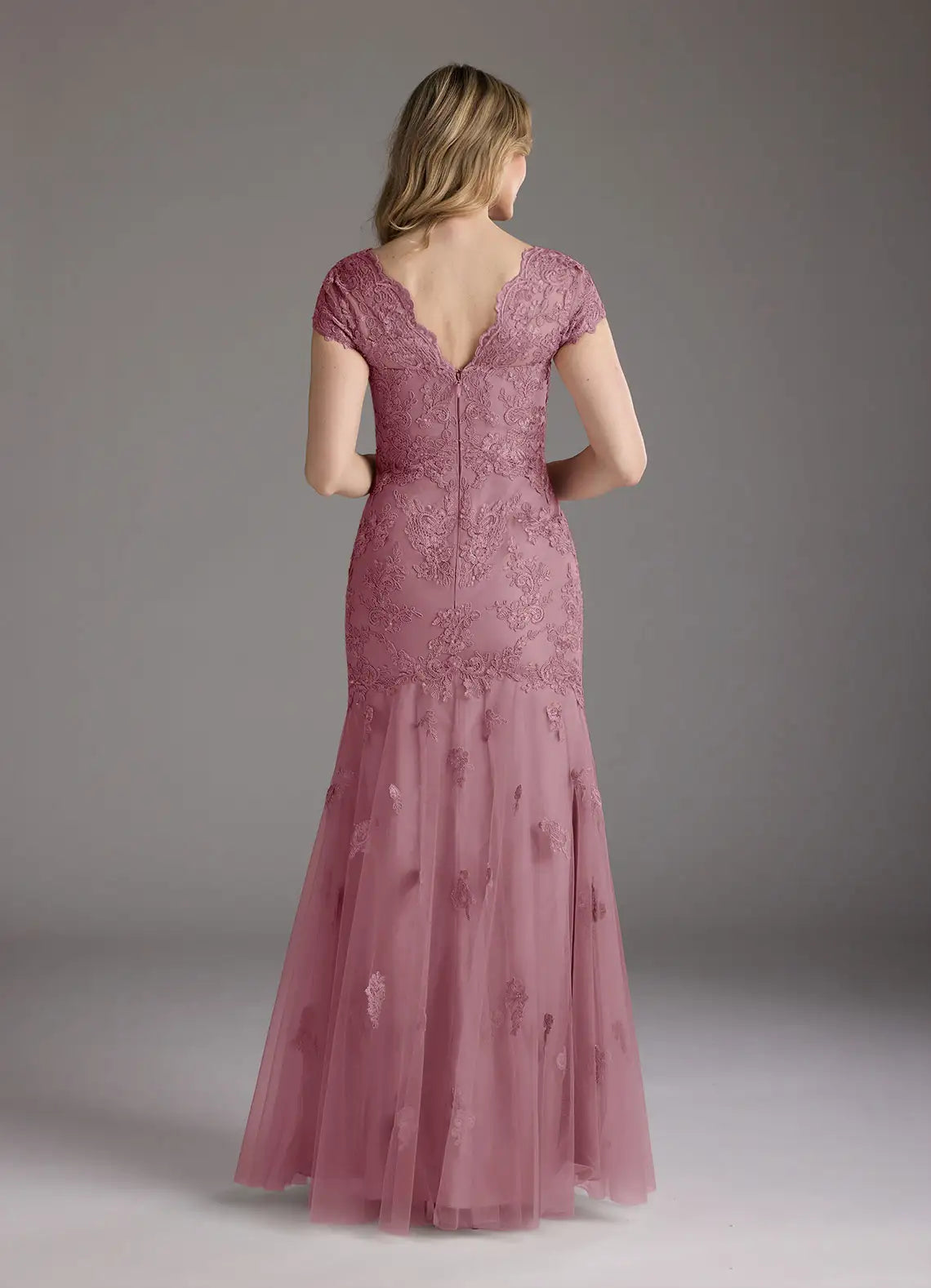 Gorgeous Mermaid V-Neck Cap Sleeves Back Zip Floor-Length Mother of the Bride Dress